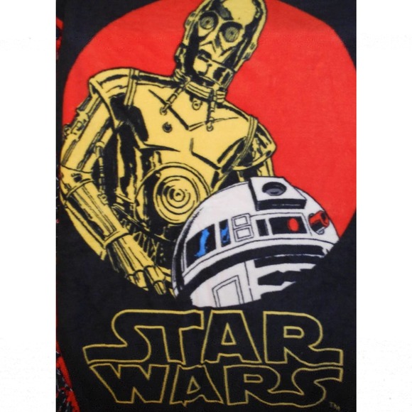 Star Wars C3-PO & R2-D2 Fleece Blanket - Picture 2 of 3